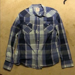 3 casual button downs